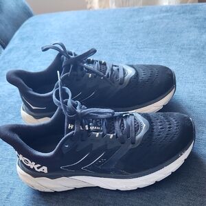 Hoka One One ARAHI 5 Black Running Shoes Sz 7.5